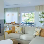 Serenity 06 House By Ici * Албуфейра
